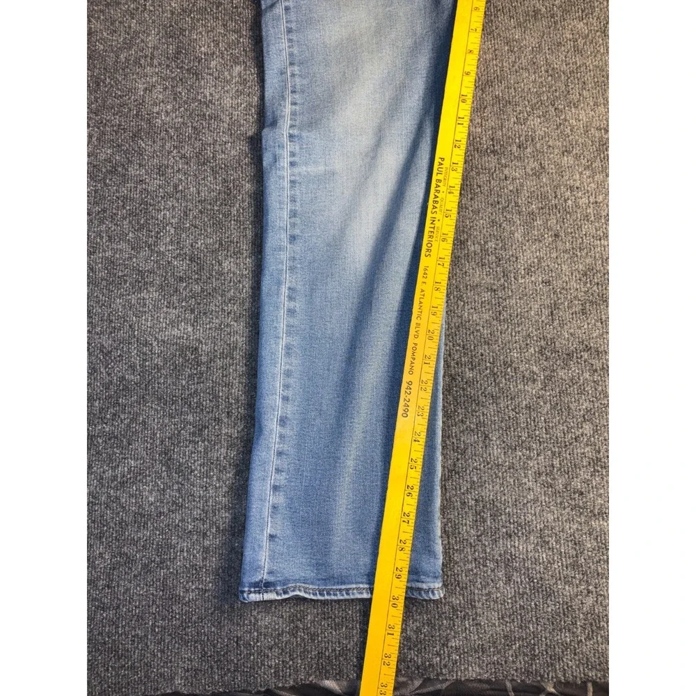 Levi's 501 Jeans Men's 33x30 Blue Denim Original Fit Straight Leg Button Fly‎